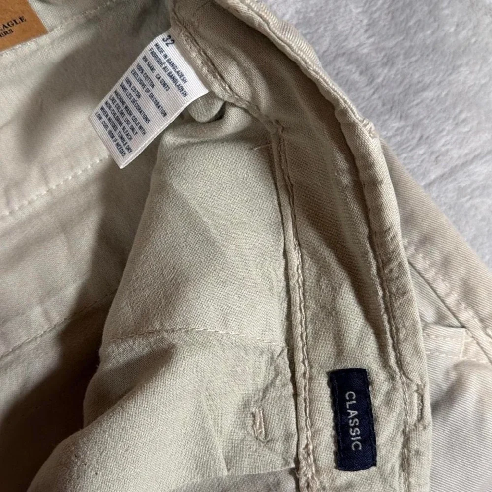 Y2K American Eagle Classic Fit Chino‎ Shorts | Khaki | Size 32